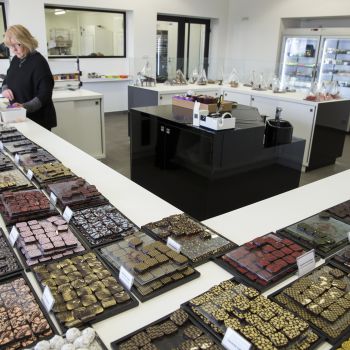 chocolatier_bourdillat__visite_de_la_boutique_th_bonnet_angers_loire_metropole